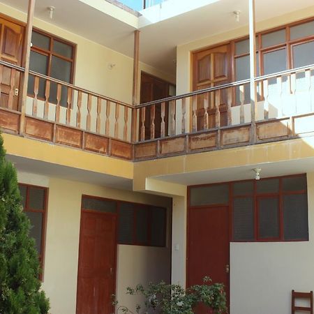 Hotel Hatunhuasi Cotahuasi エクステリア 写真