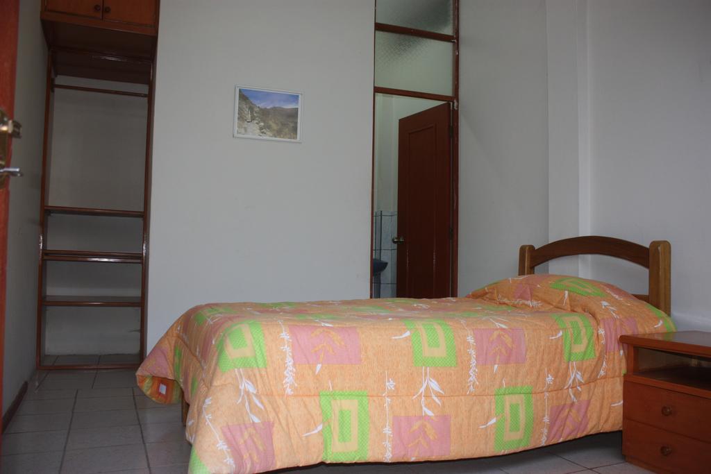 Hotel Hatunhuasi Cotahuasi 部屋 写真